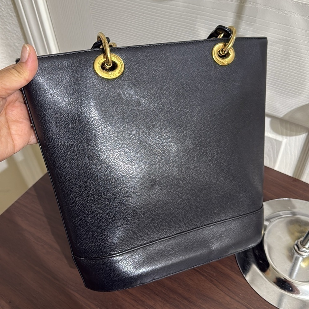 MCM Shouder Bag in leather - Picture 4 of 10